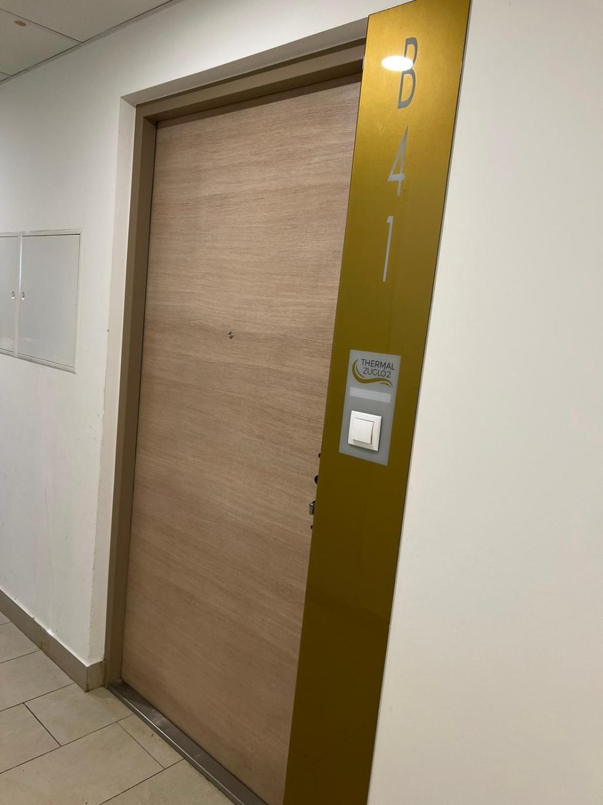 Lux Cordia Apartment With Free Parking Budapest Exterior photo